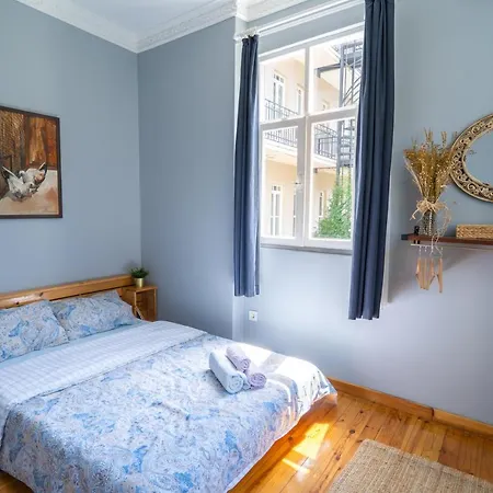 9 Galata Apartment *